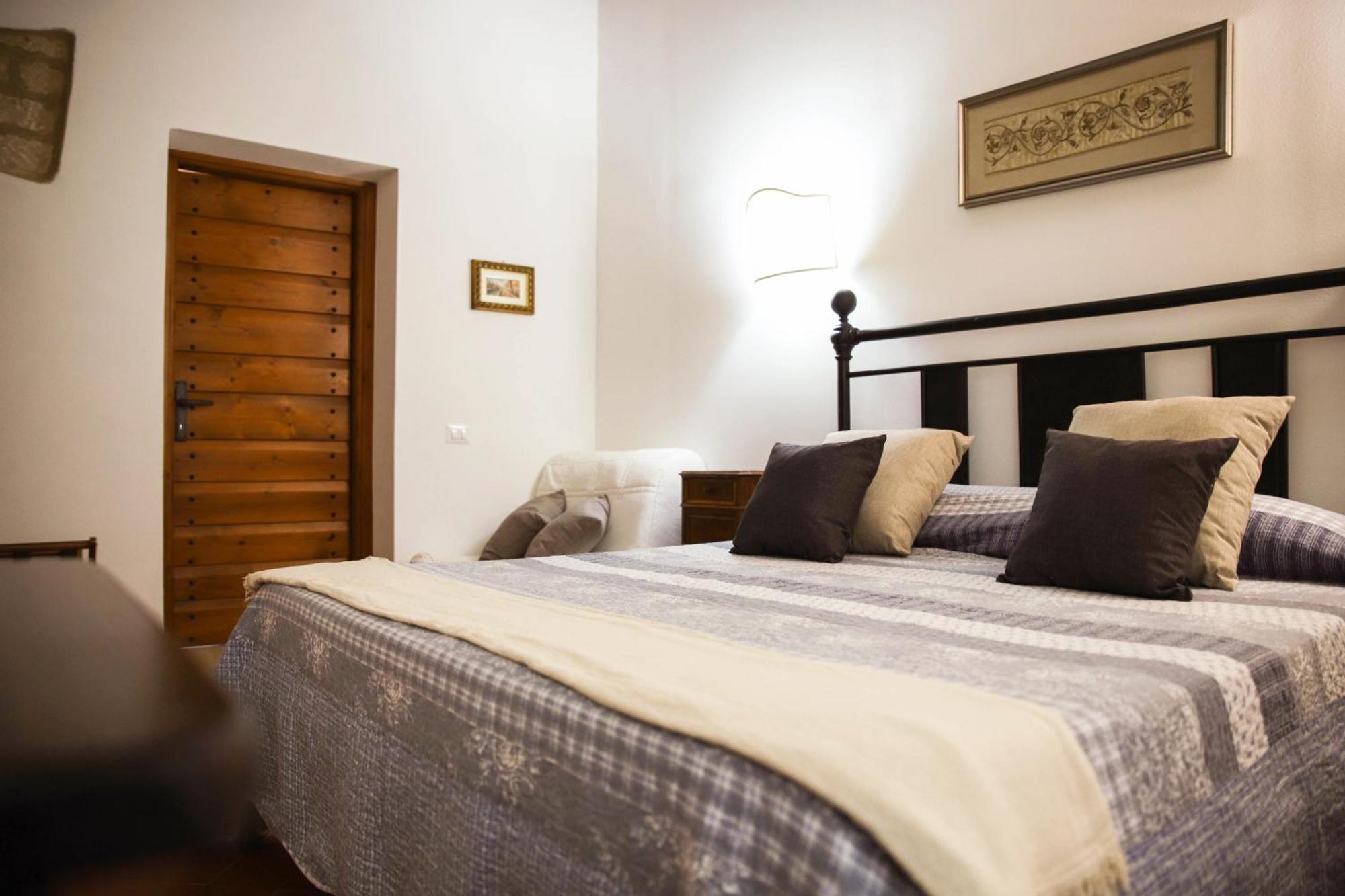 Bio Agriturismo Poggio Aione Saturnia Exterior foto