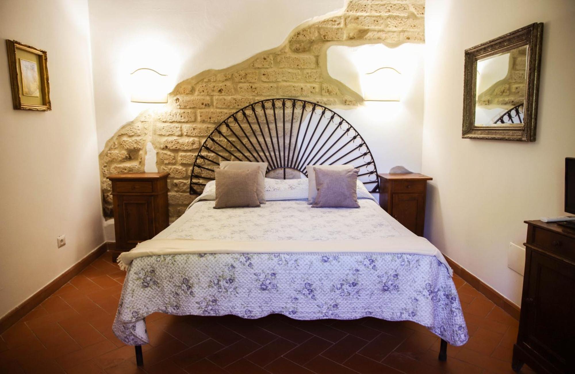 Bio Agriturismo Poggio Aione Saturnia Exterior foto